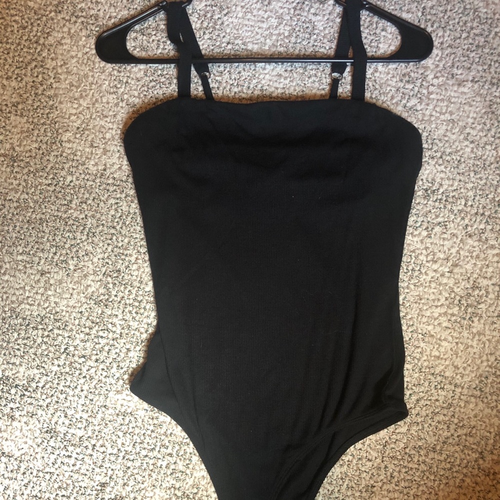 Hollister Bodysuit